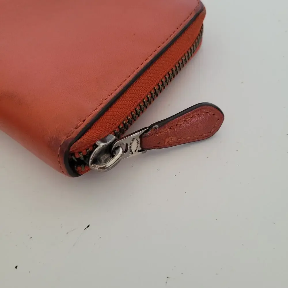 Coach Leather Wallet Solid Red‎ Zip Around Large Clutch Geniue Smooth Leather